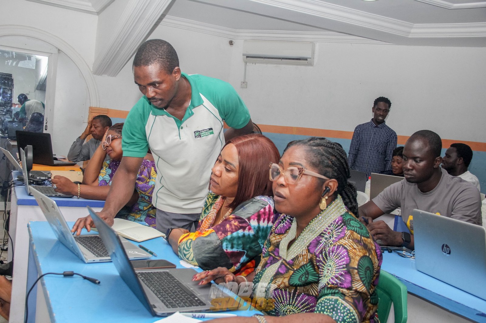 Mobet Media Academy training and certificate presentation